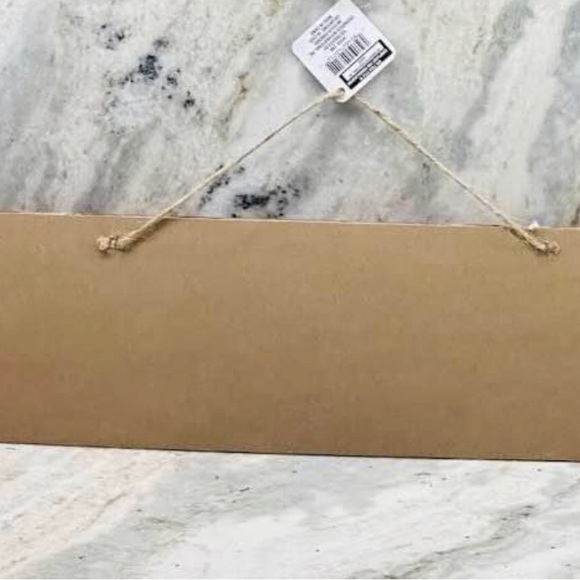 NWT Kissing Booth Wood Hanging Sign Valentine's Day 6”x 11” Home Decor - Picture 6 of 6